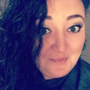 Meet your Posher, Maurmaura